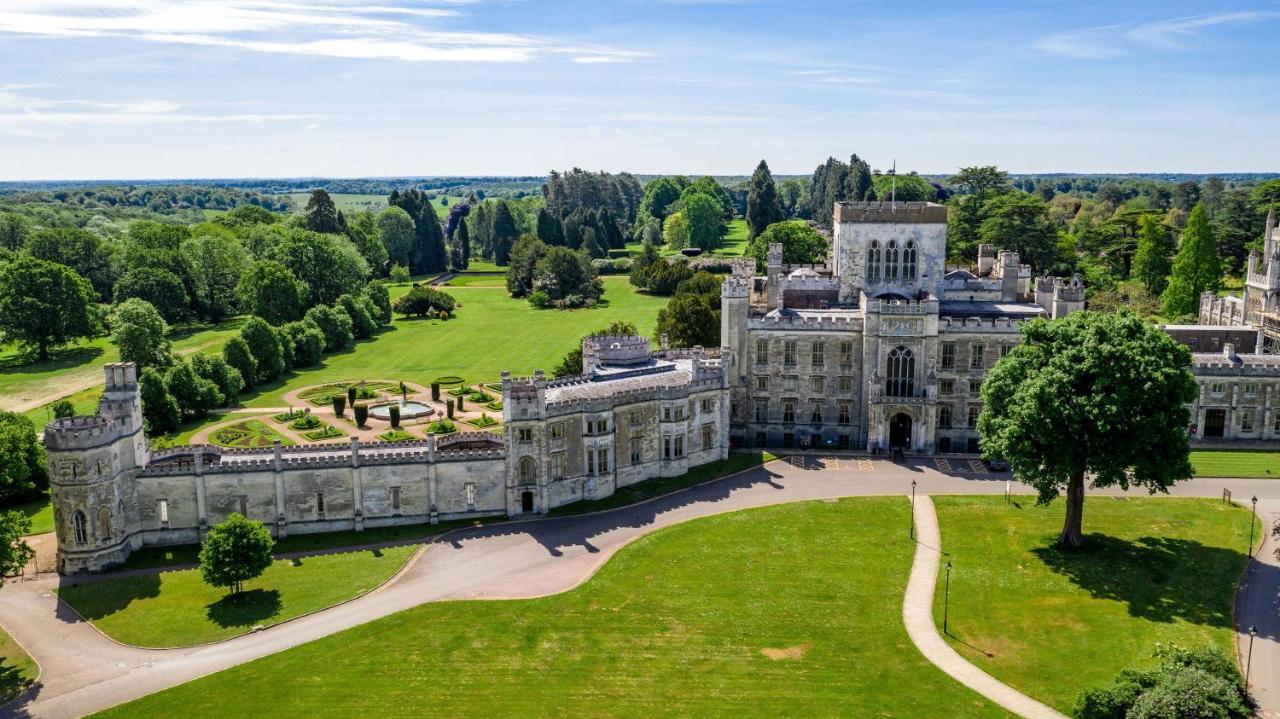 Ashridge House Hotel Berkhamsted Exterior foto
